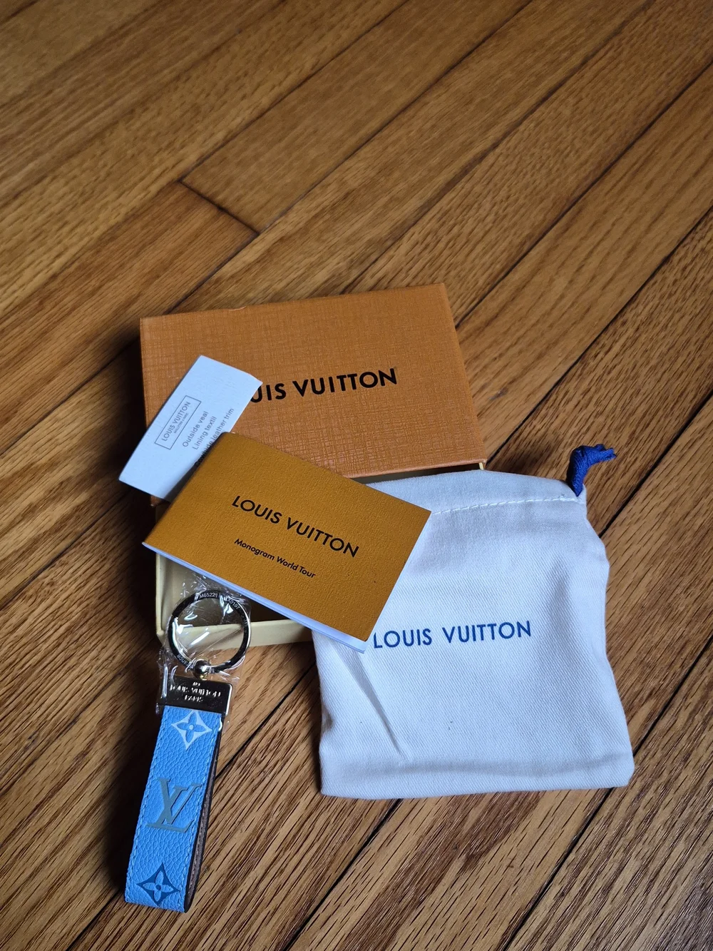 Louis Vuitton Bright Blue Monogram Key Holder with Silver Hardware